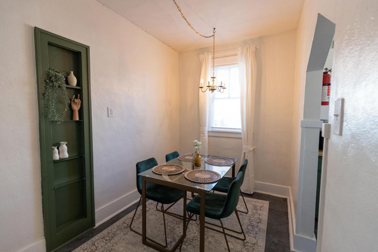 Вілла Historic Revival King Bed Midtown Memphis 68 Yes Pets Fast Wifi Free Parking Екстер'єр фото