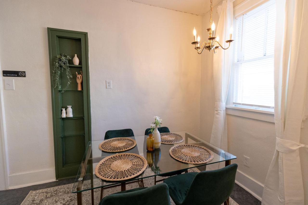 Вілла Historic Revival King Bed Midtown Memphis 68 Yes Pets Fast Wifi Free Parking Екстер'єр фото